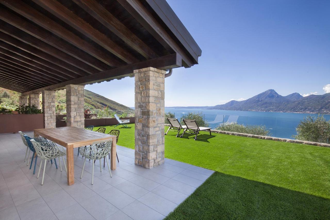 Villa Divina - Apt Icona Con Piscina E Vista Lago Castelletto Di Brenzone Exterior photo